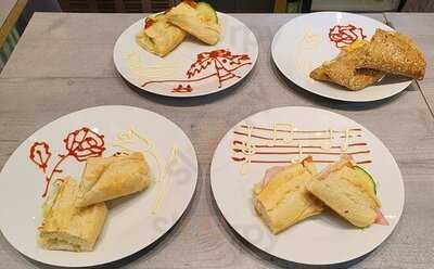 Main Street 25 Breakfast & Coffee