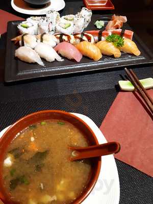 Sakana&sakura Sushi Resturant