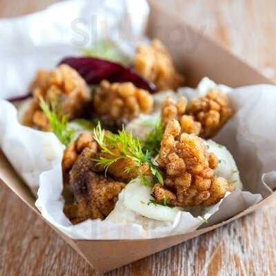 Cakumpakk Street Bistro