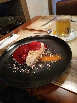 Magyar Gulyás Étterem