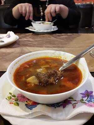 Magyar Gulyás Étterem