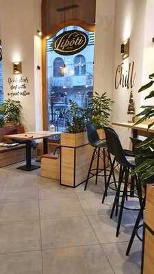 Lipoti Bistro & Cafe