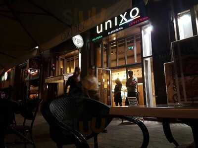 Unixo Hungary Restaurant