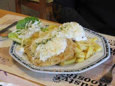 Rozsdás Kakas Étterem és Kávézó