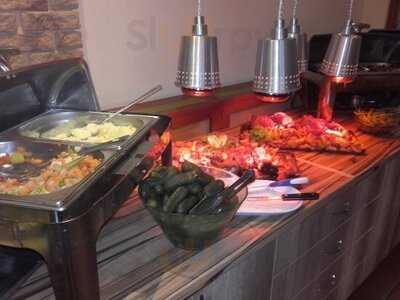 Campus Klub Es Menza