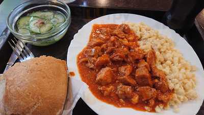 Mester Gyorsétterem & Kávézó