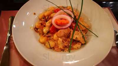 No13 Kávézó és Kultúrkocsma