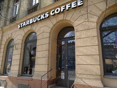 Starbucks Széna
