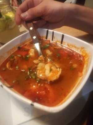 Tonett Pub Etterem Es Pizzeria