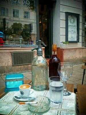 Arnoldo Galéria és Kávézó