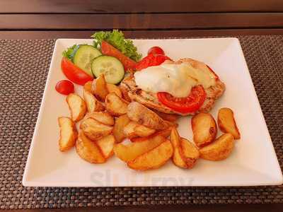 Passaret Club Etterem