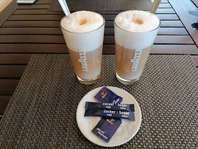 Passaret Club Etterem