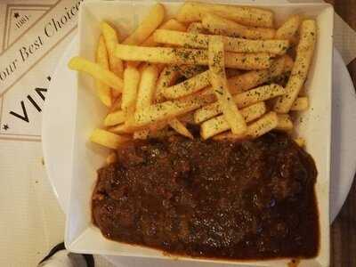 Vinolia Bistro & Bar