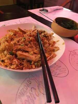 Red Kitchen Chinese Food & Bar