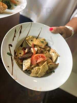 Zwekedli Étel-, Kávé- és Koktélbár