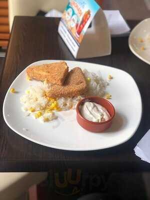 Zwekedli Étel-, Kávé- és Koktélbár