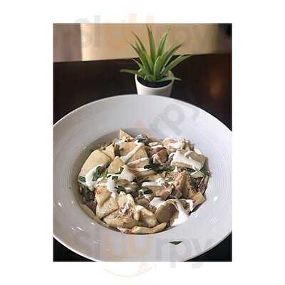 Zwekedli Étel-, Kávé- és Koktélbár