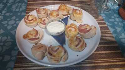 Angelino Pizzeria And Restaurant