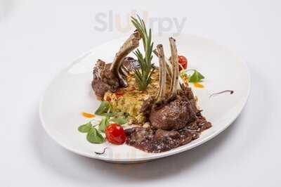 La Guna Étterem & Mori Sushi