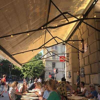 Grand Café Budapest