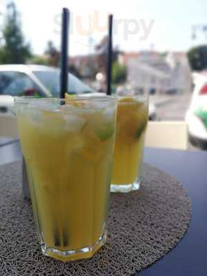 Espino Cafe & Bistro (@asiantapasbar)