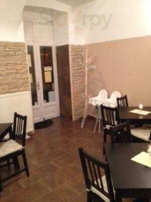 Voilá Cukrászda és Kávézó