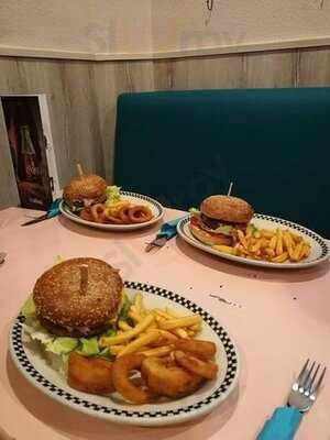 Mandy’s Railway Diner