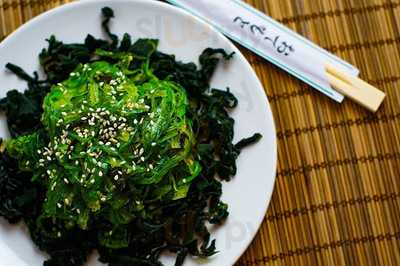 Nori Sushi Bar & Lounge