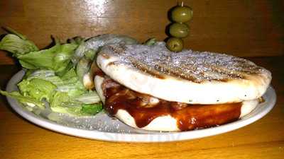 CdfŰ Kultúr-fröccspince