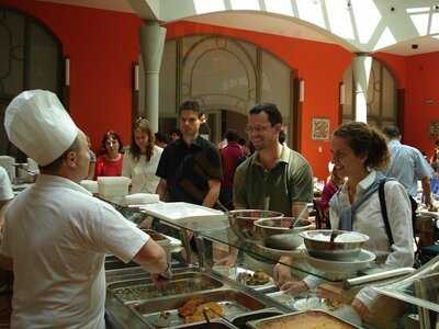 Aula Önkiszolgáló Étterem