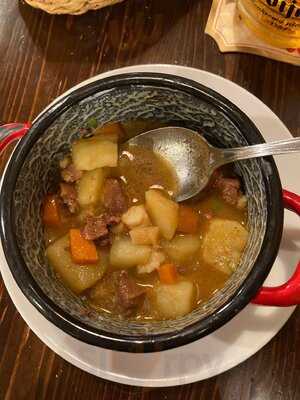 Háček Söröző-Étterem