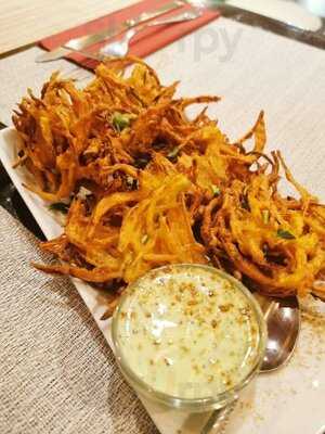 Kis Bangla Indian & Bangladeshi Restaurant