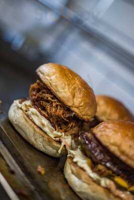 Porky Hungary - Dob Utca