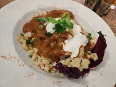 Pilvax Kávéház És Étterem