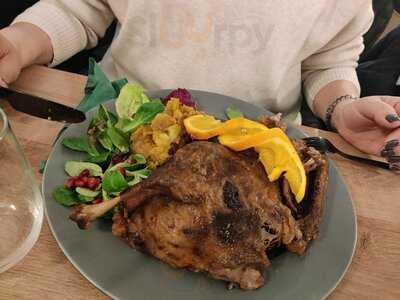 Pilvax Kávéház És Étterem