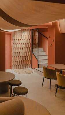 A La Gringa Café And Food Bar