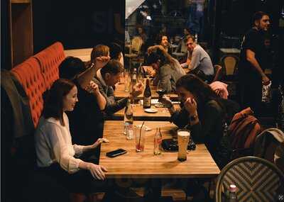 Le Troquet, Bistrot Français