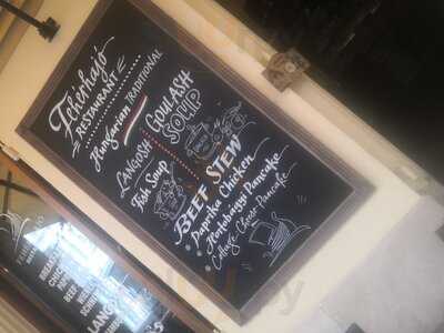 Fehér Hajó Étterem