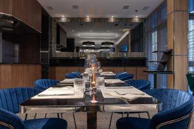 Anri Restaurant & Grill