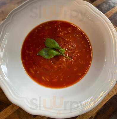 Full Board Bistrobar