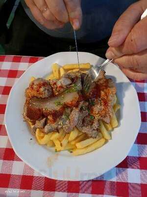 Piros Csizma Etterem