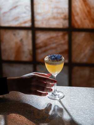 Sho Restaurant Bar & Cafe