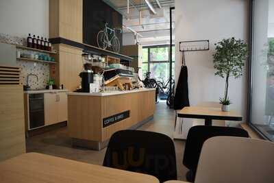 Bringiton Coffee & Bikes