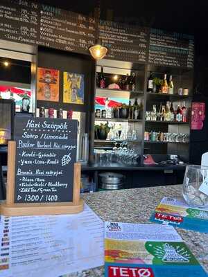 TetŐ By Mad Scientist