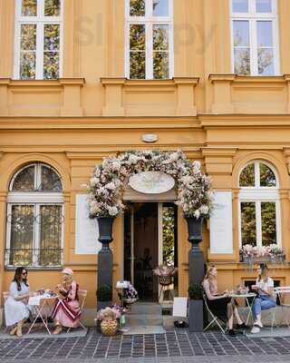 Boutique Bakery & More