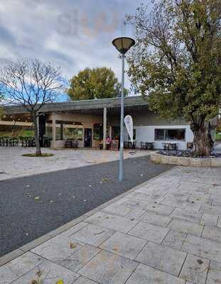 Jónás Craft Beer House.