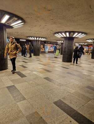 Lipoti Bakery & Cafe