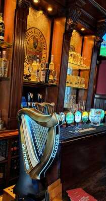 Kennedy’s Bar & Restaurant