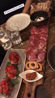 Enoteca Delle Langhe