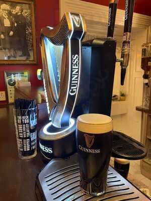 The Castle Vaults Bar And Restaurant